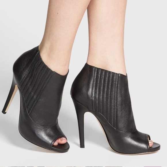 Jimmy Choo Bolt Black Leather Peep-Toe Slip On Booties Made in Italy Size 9/39 - Picture 1 of 11